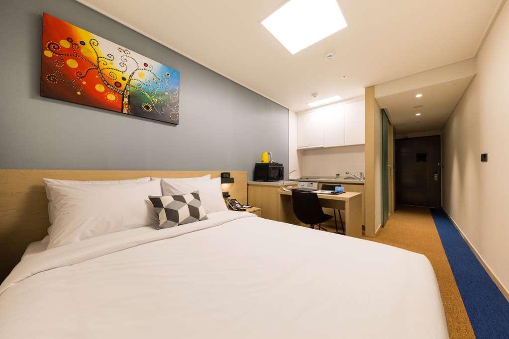 Days Hotel & Suites By Wyndham Incheon Airport Zimmer foto
